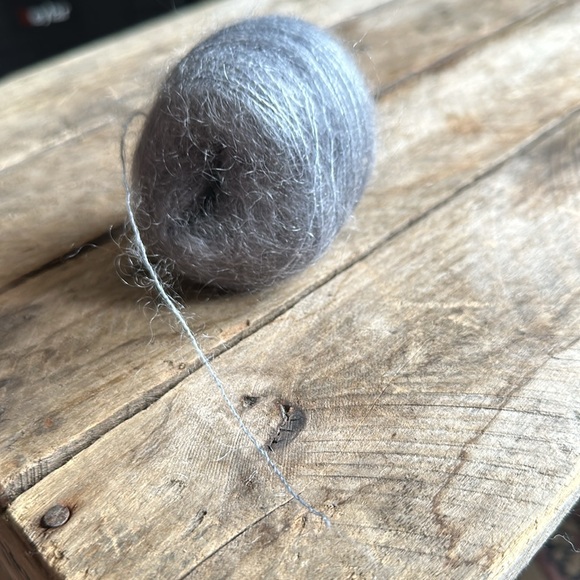 Luxury hand dyed yarn mohair/silk lace - Picture 2 of 2